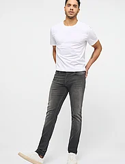 MUSTANG - Style Frisco Skinny - skinny jeans - black - 6
