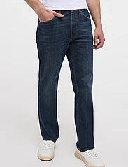 MUSTANG - Style Tramper Straight - regular piegriezuma džinsa bikses - blue - 5