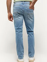 MUSTANG - STYLE WASHINGTON STRAIGHT - regular jeans - denim blue - 3