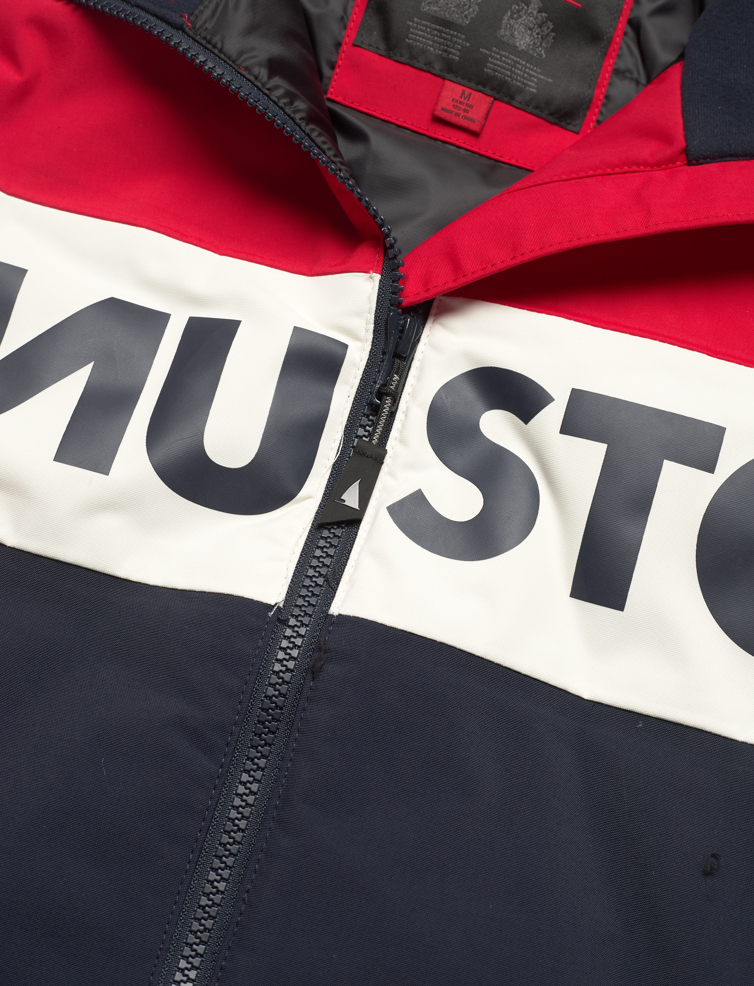Musto - MUSTO 64 PL GILET - true red - 2