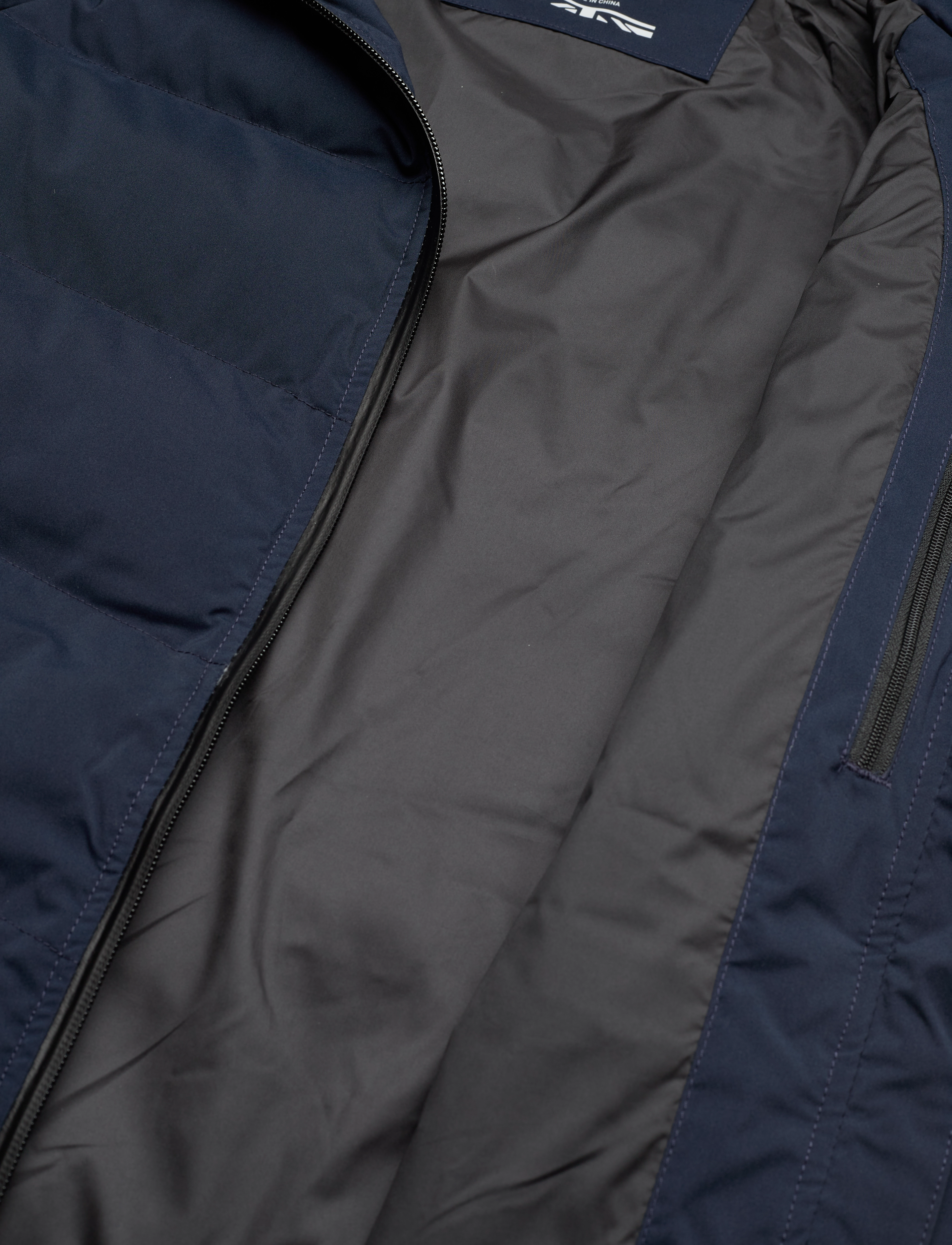 Musto - W MARINA LONG QUILTED JKT - daunenjacken - navy - 4