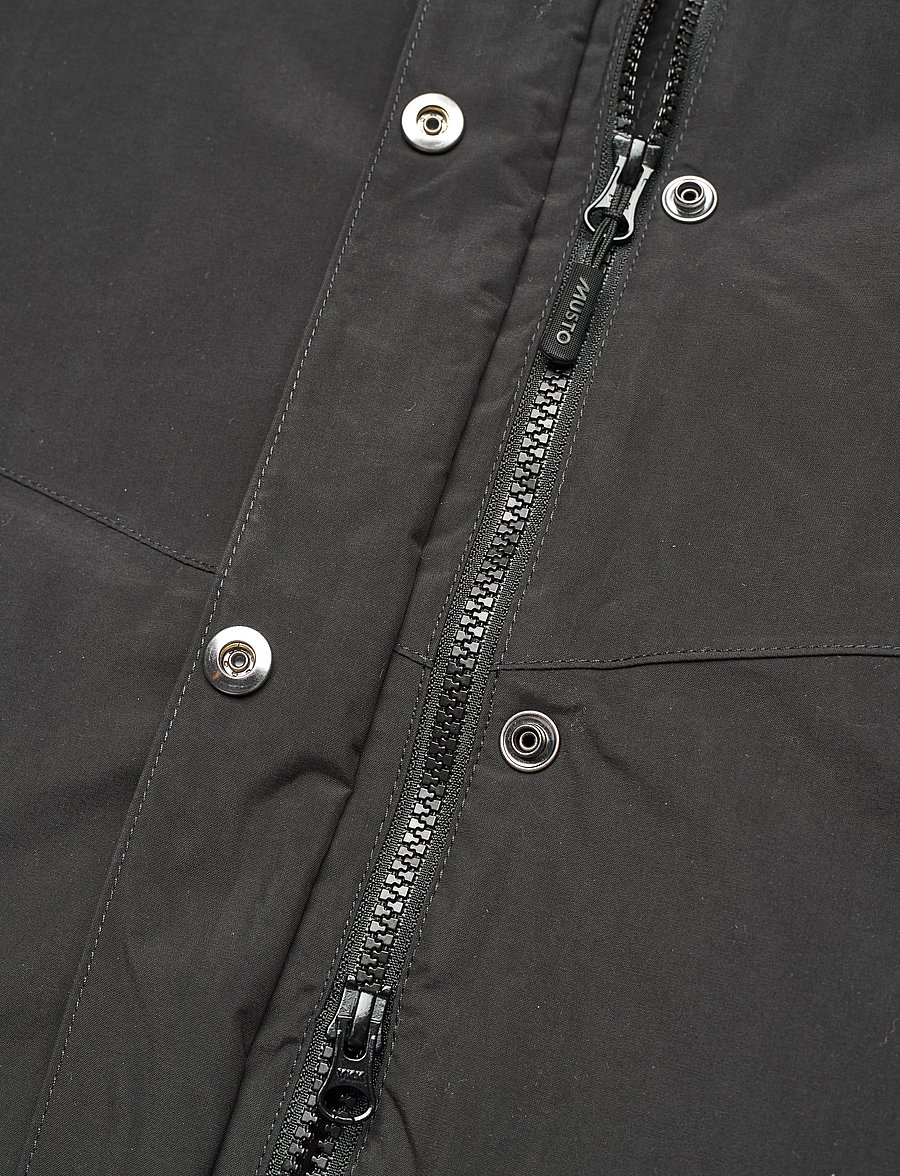Musto - W CORSICA PL LONGLINE PARKA - parkas - black - 3