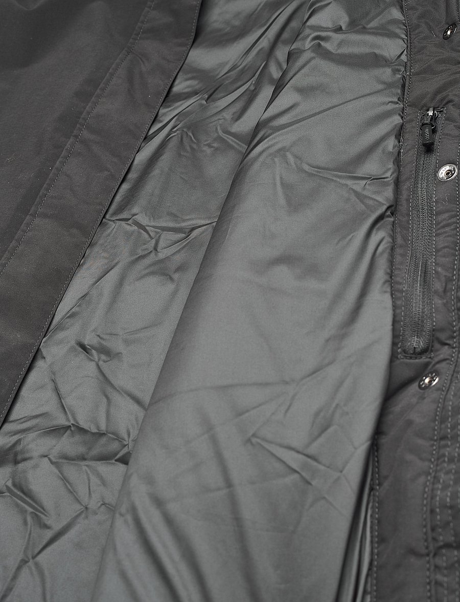 Musto - W CORSICA PL LONGLINE PARKA - parkas - black - 4