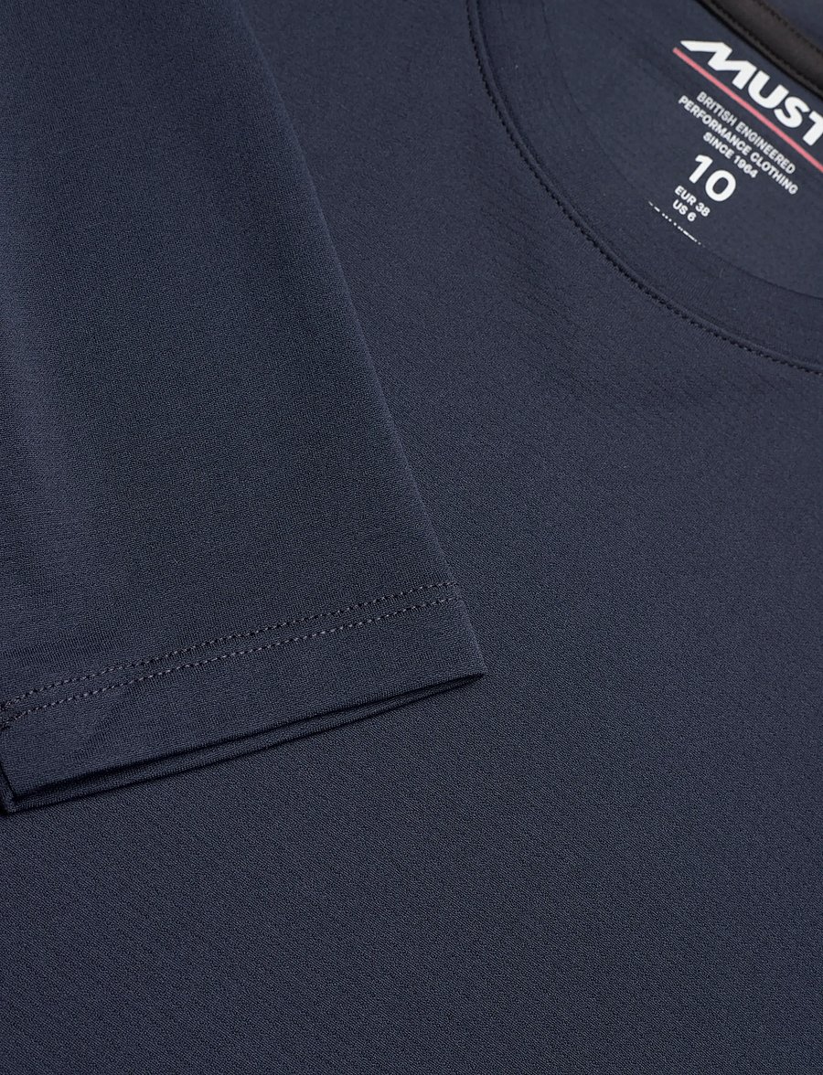 Musto - W EVO CREW SUNBLOCK LS TEE - alussärgid ja t-särgid - navy - 2