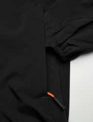 Musto - LR LITE RAIN JKT - spring jackets - true black - 3