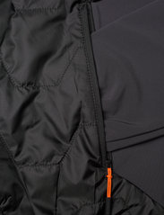 Musto - LR PL HYBRID JKT - winter jackets - carbon - 3