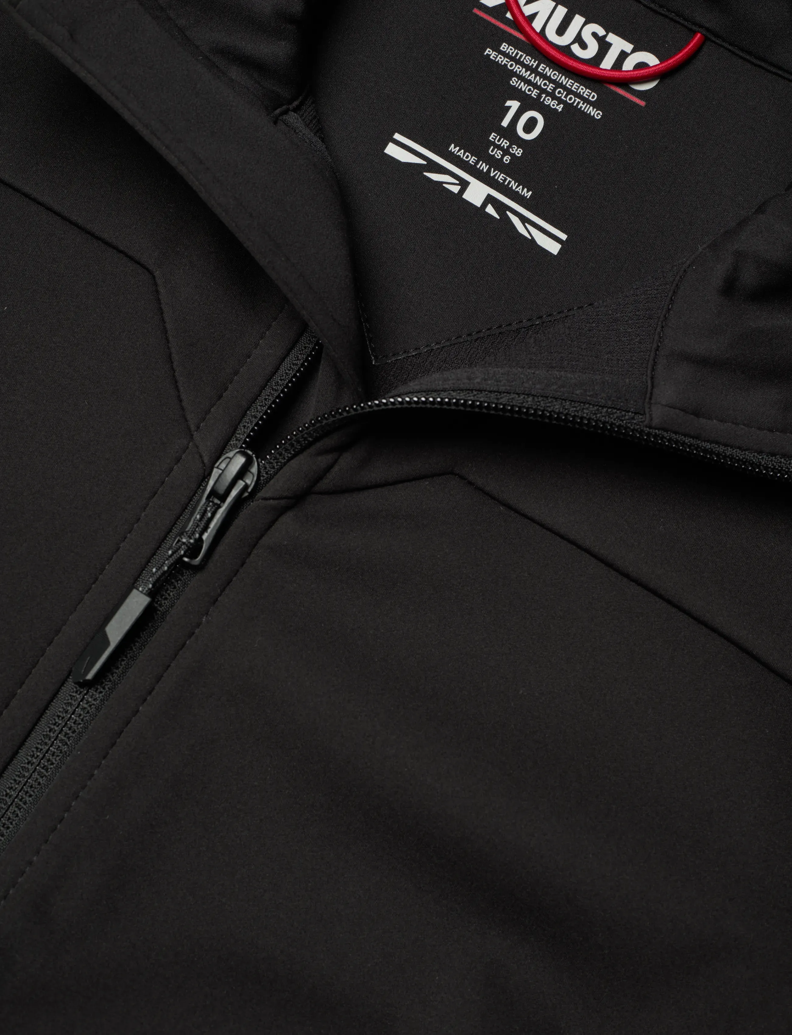 Musto - W EVO CREW SOFTSHELL JKT - vabaõhu- ja vihmajoped - black - 2