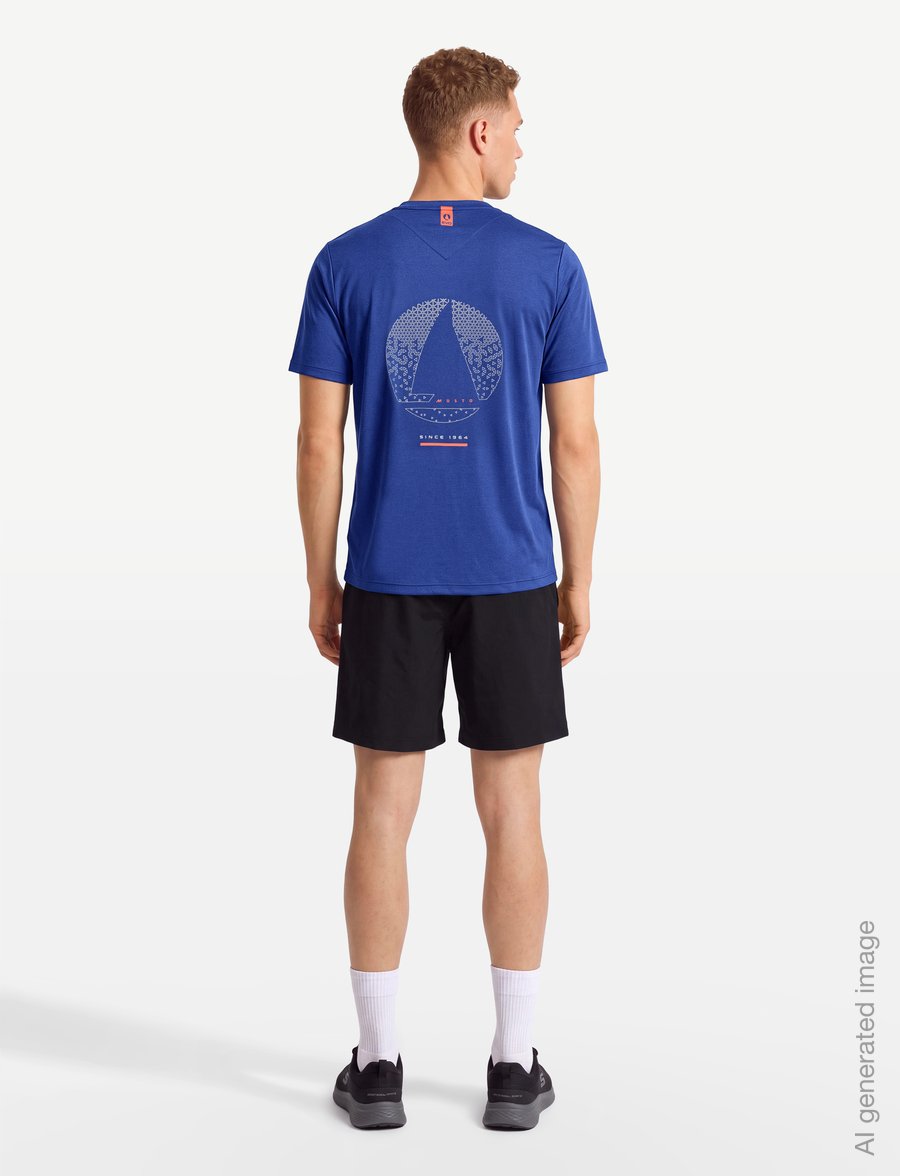 Musto - M EVO SUNBLOCK YACHT SS TEE - t-shirts - mazarine bl - 4