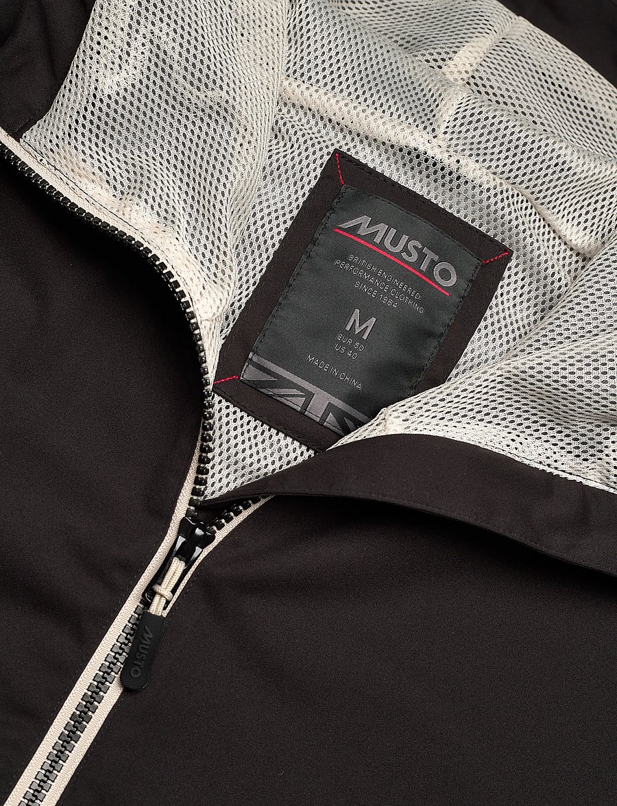 Musto - M ACTIVE RAIN JKT - outdoor jacken - black - 2