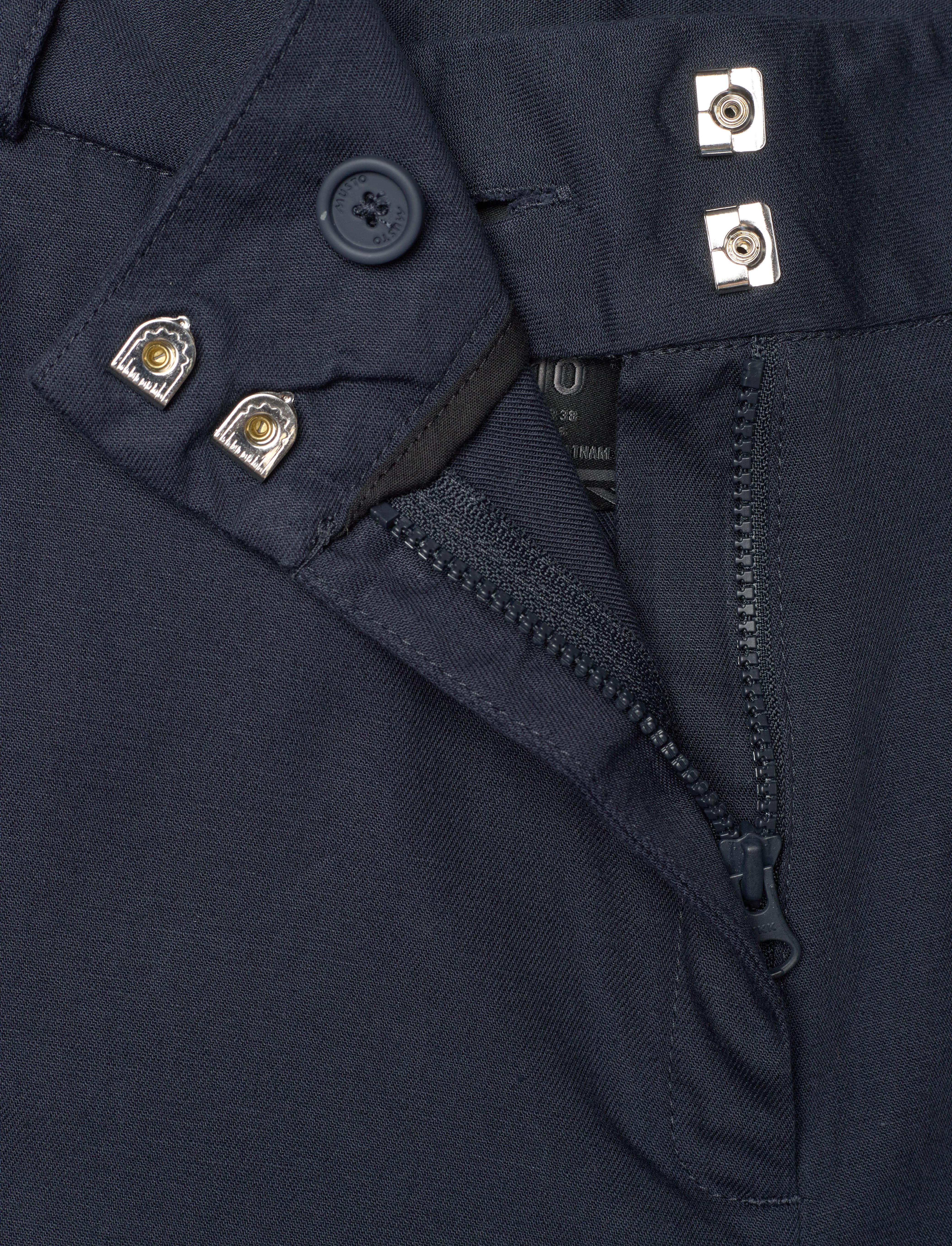Musto - W CLASSIC TWILL SHORT - træningsshorts - navy - 3