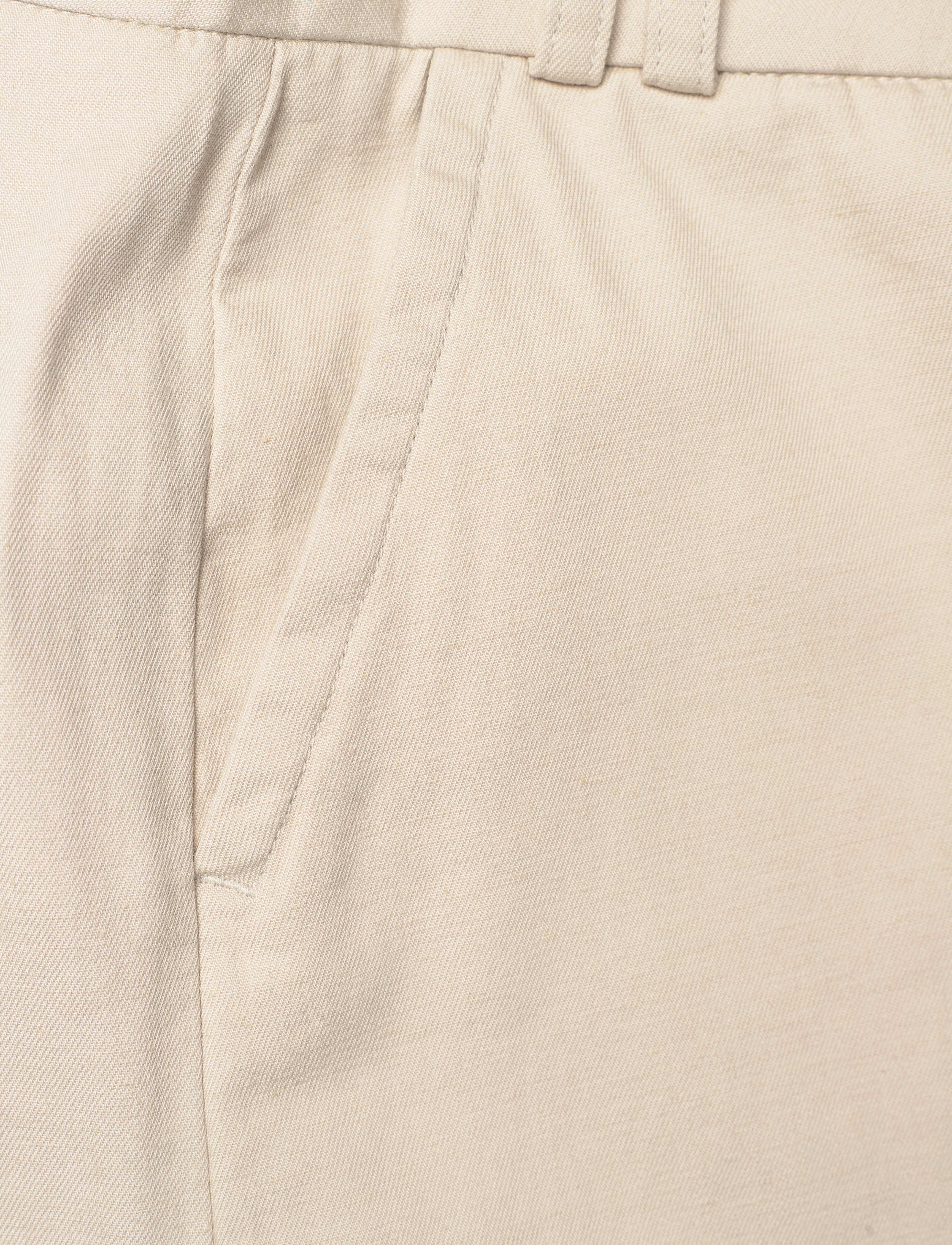 Musto - W CLASSIC TWILL SHORT - friluftsshorts - pumice - 2