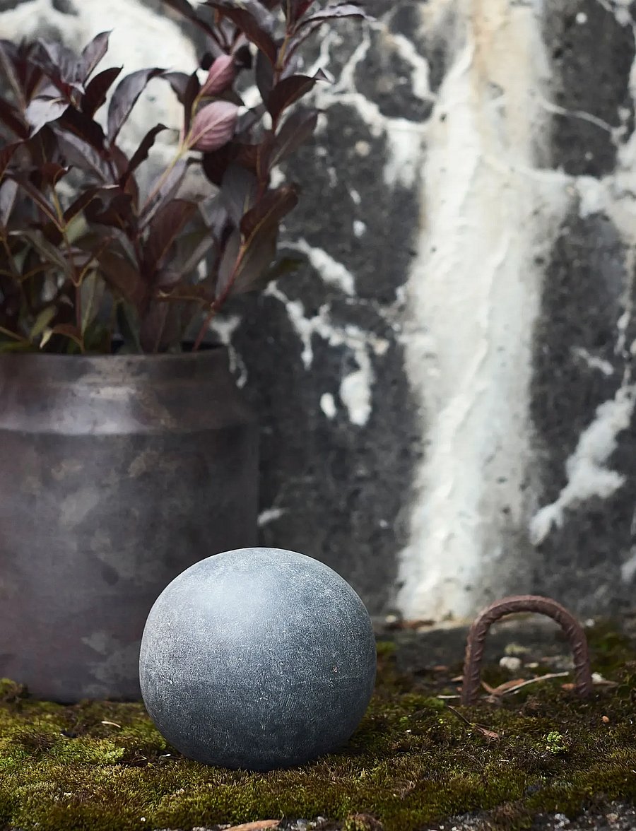 Muubs - Outdoor deco ball Taso S - Dark Grey - figuri ja skulptuurid - grey - 4