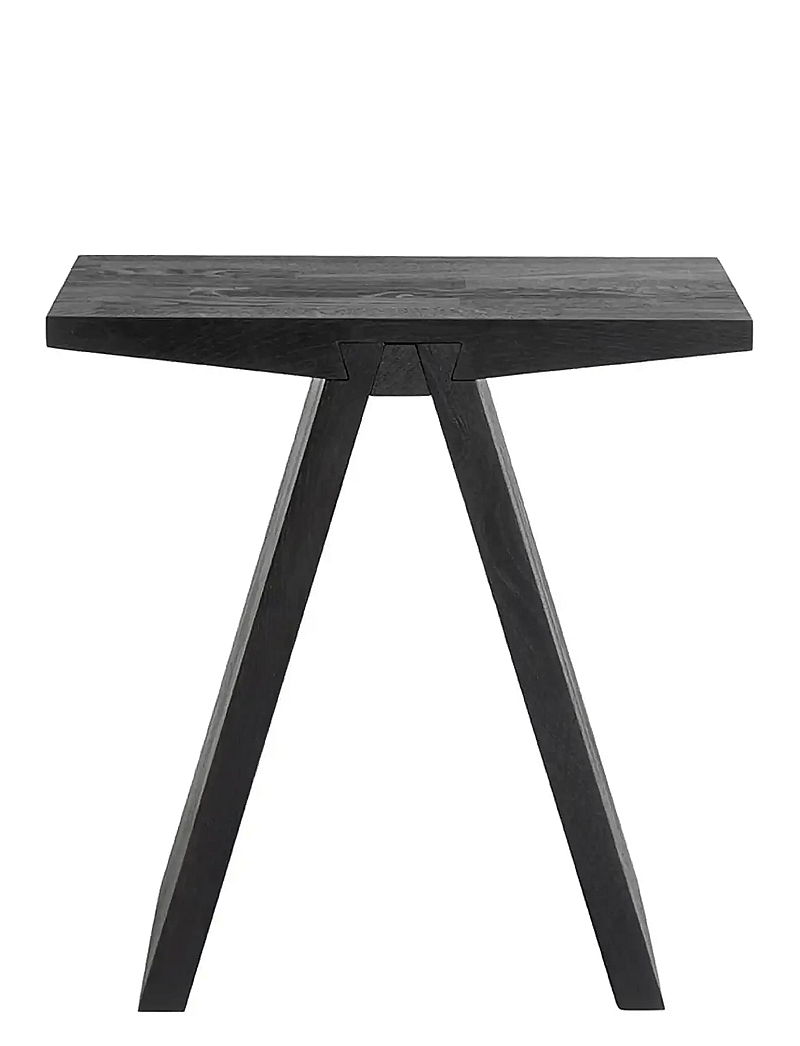 Muubs - Stool Angle Black - Black stain/oil - küljelauad ja väikesed lauad - black - 1