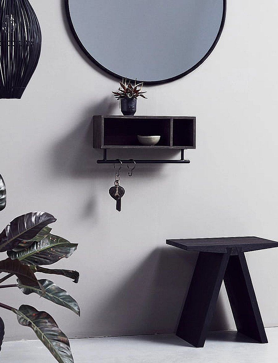 Muubs - Stool Angle Black - Black stain/oil - beistelltische & kleine tische - black - 0