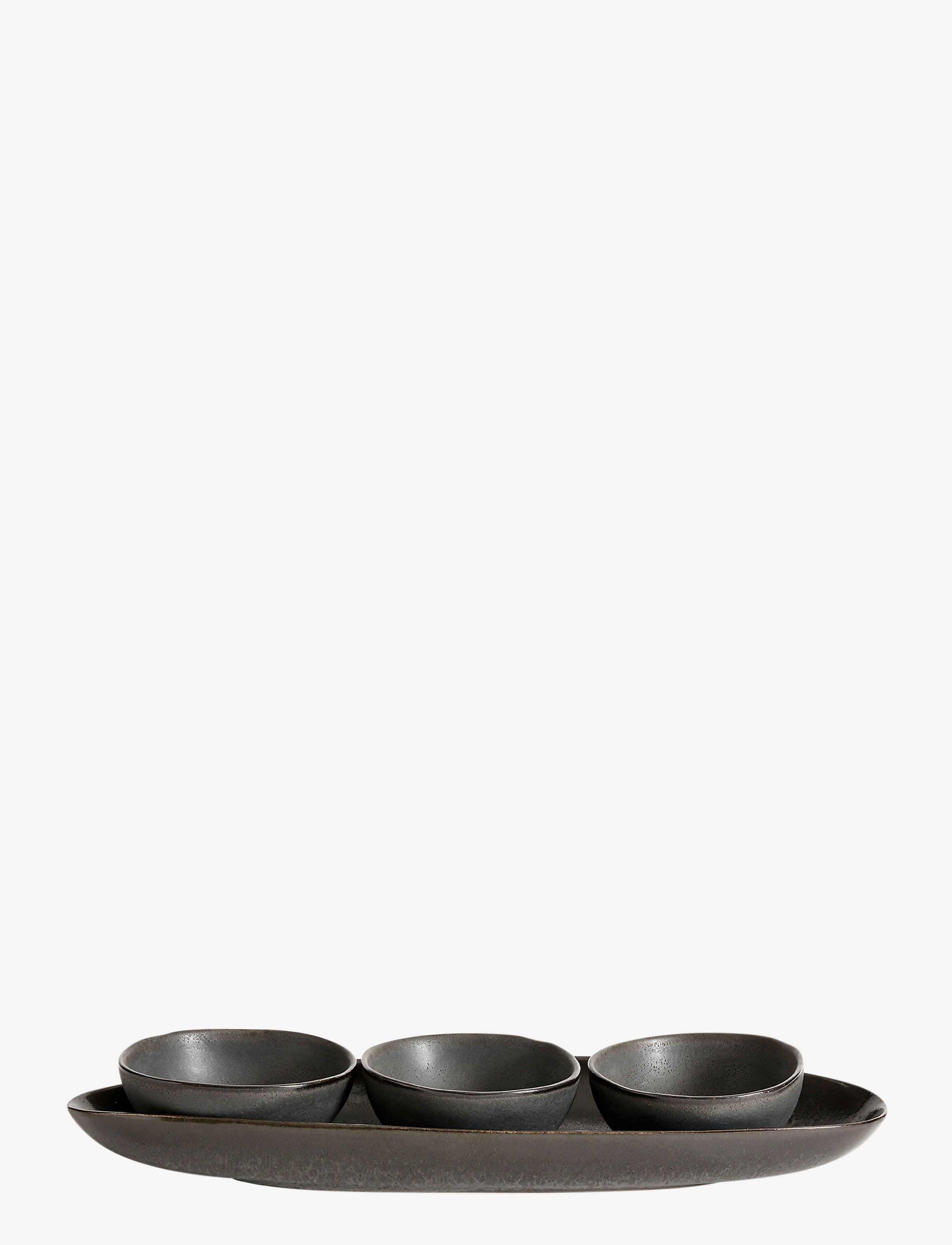 Muubs - Long oval tray Mame - servierplatten - kaffe - 4