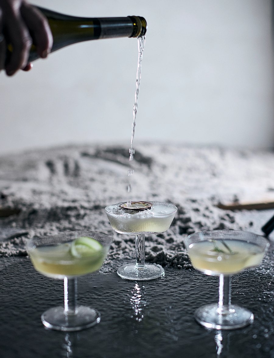 Muubs - Cocktail glass Ripe - kokteili- ja martiiniklaasid - grey - 0