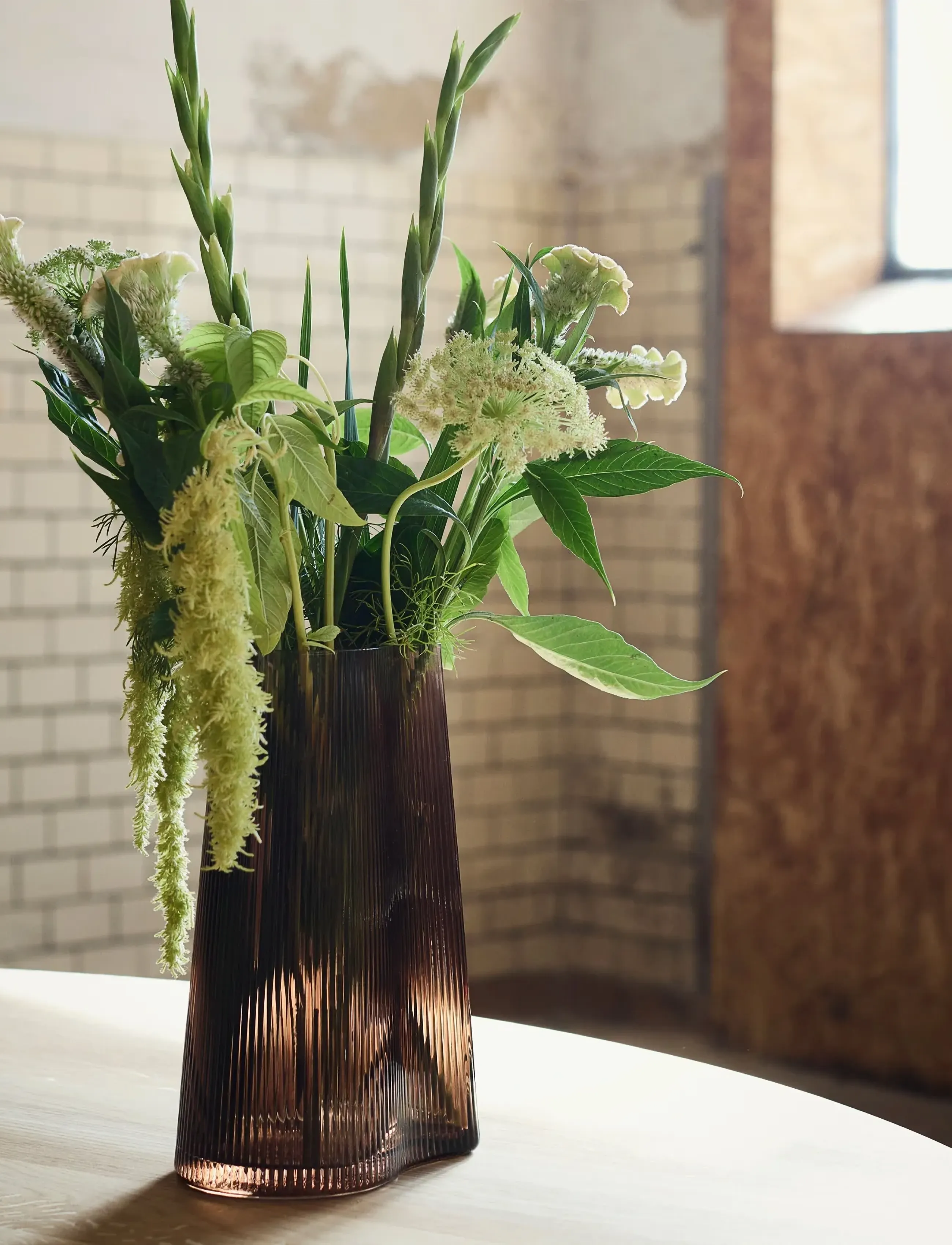 Muubs Vase Ripe S - Smoked Brown, One Size, Brown, Vases > Other Vases, Unisex