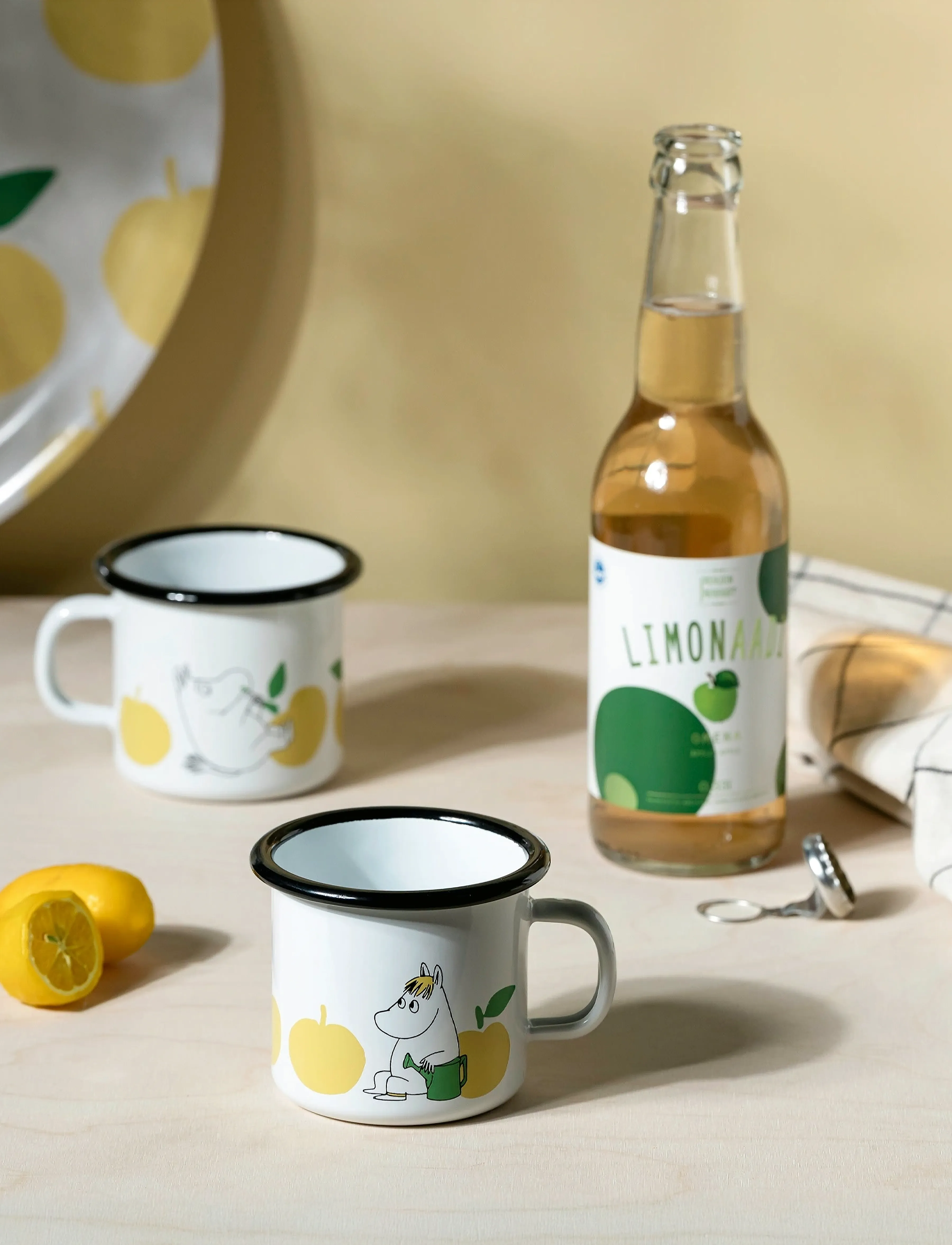 Muurla Mumin Emaljekrus »Glada Äpplen« 2,5 Dl, 250 ml, White, Kopper & Krus > Tekopper, Unisex