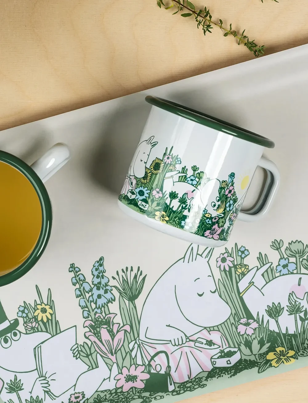 Muurla - Moomin tray In the Garden 43x22cm - kochen - yellow - 2
