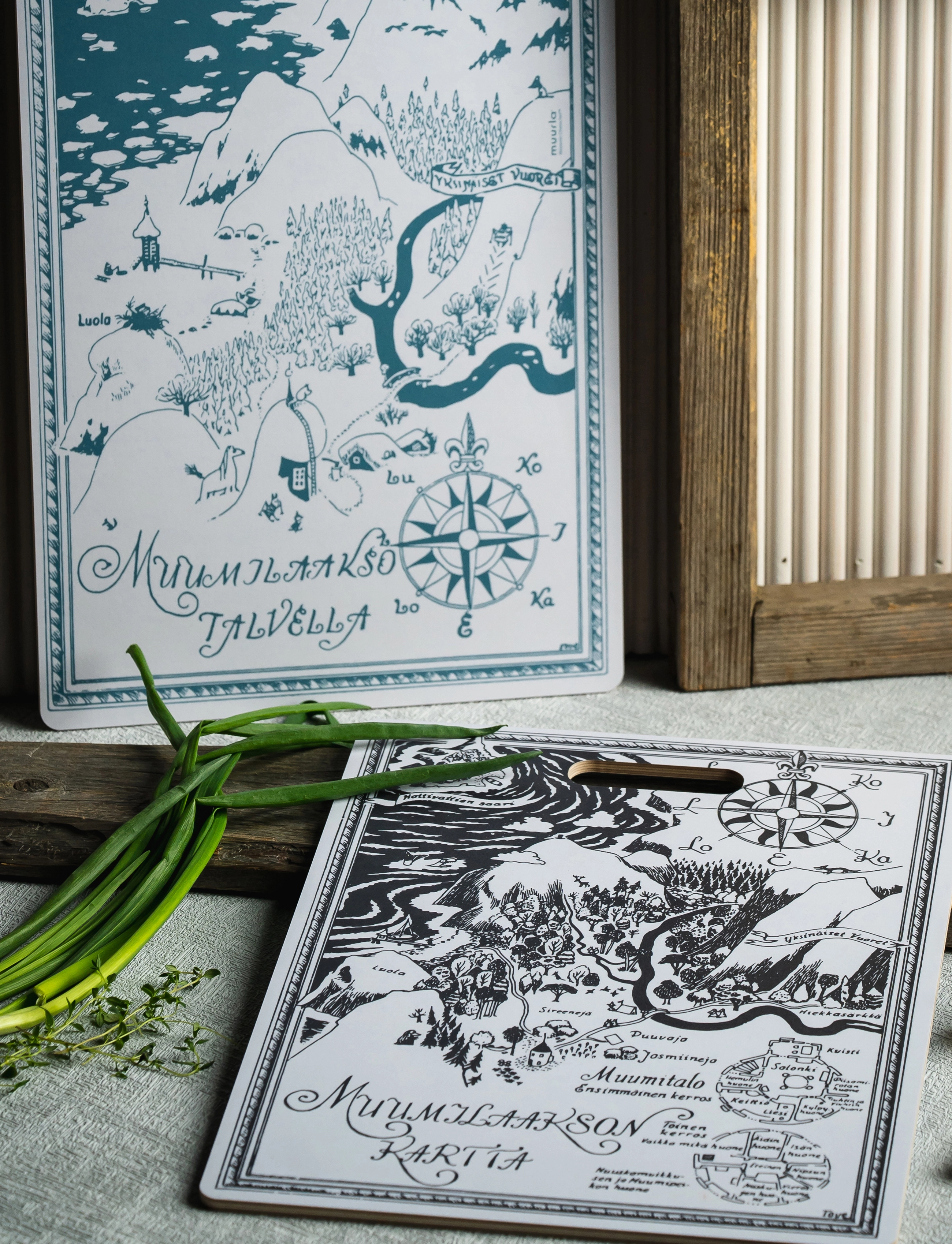 Muurla Moomin Chop&Serve Board The Map, 30X43 cm, Kitchen Tools, Grau - Cutting Boards, Homeware