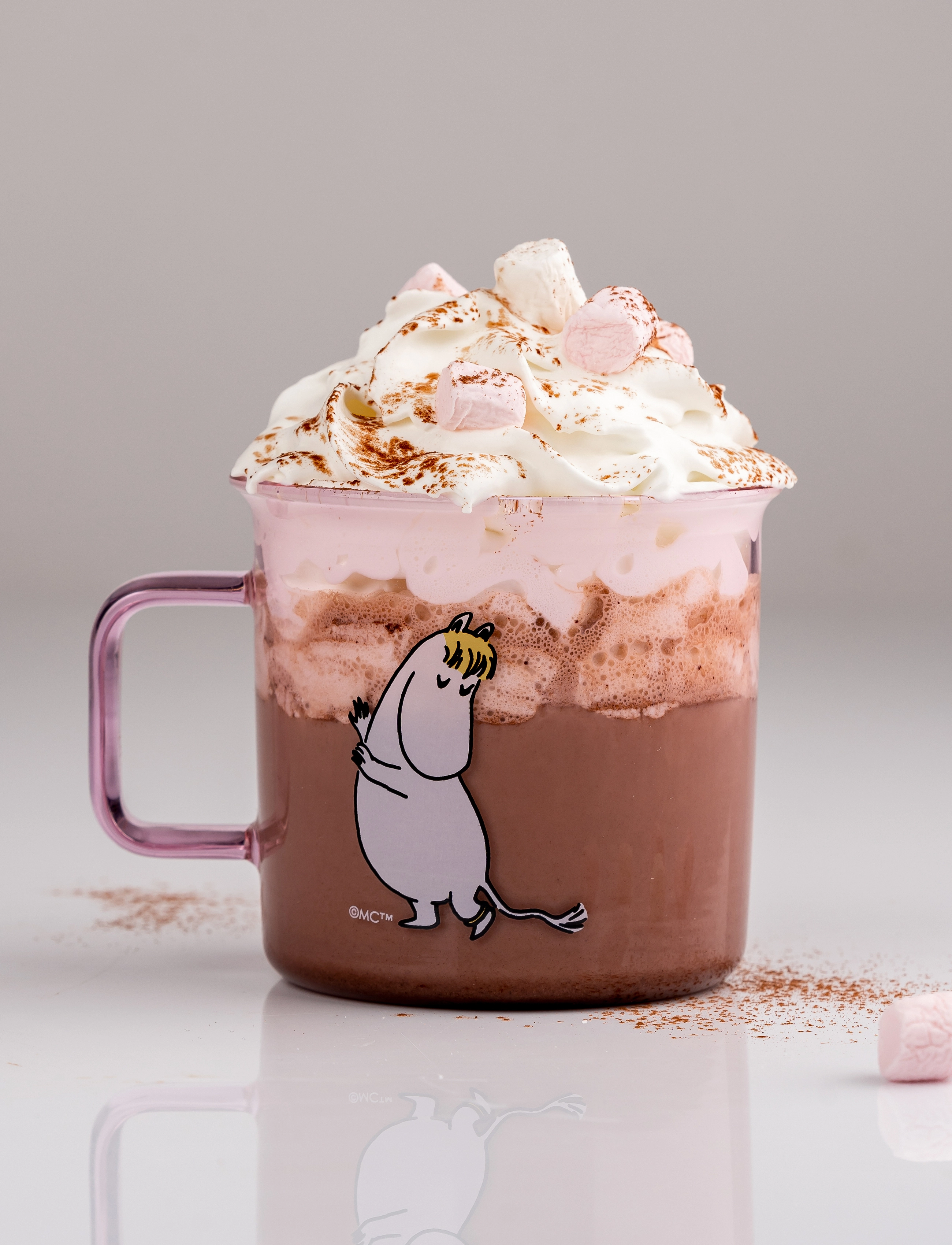 Muurla Moomin Glass Mug Snorkmaiden, 35 CL, Pink, Kopper & Krus > Kaffekopper, Unisex