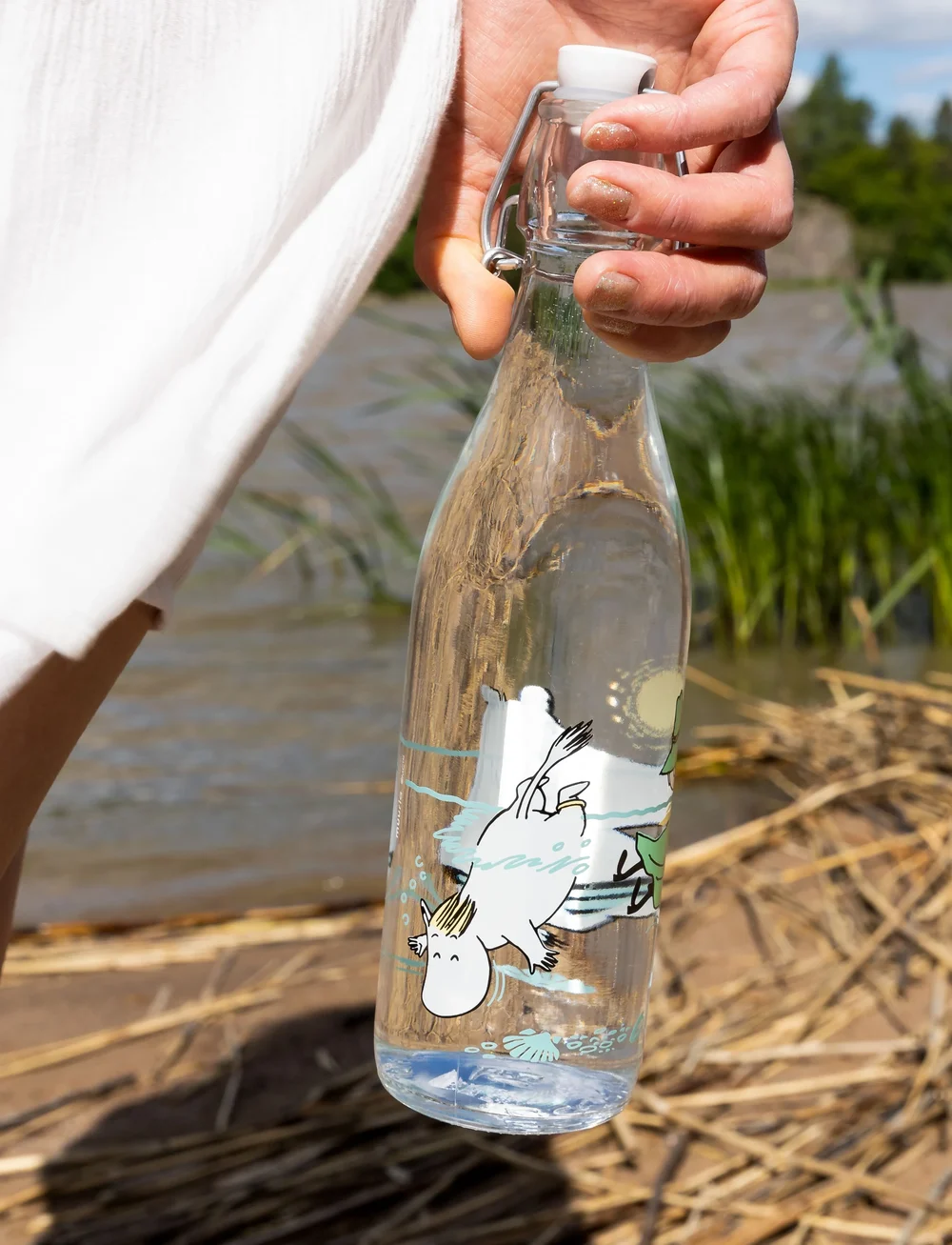 MOOMIN - Glass bottle 0,5l Fun in the Water - zubehör für wasserflaschen - clear - 0