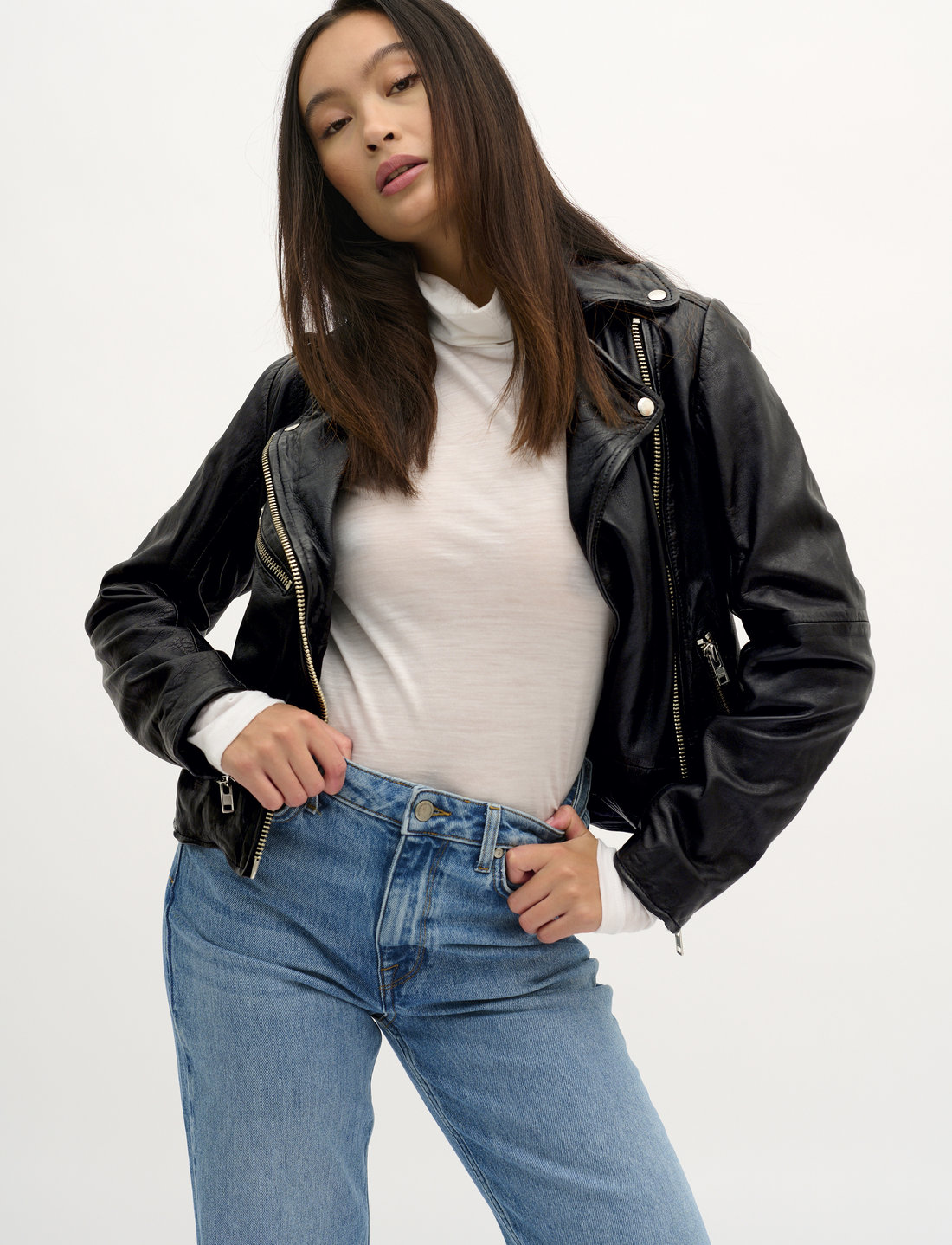 My Essential Wardrobe 02 The Leather Jacket 228.12 Buy Leather jackets from My Essential Wardrobe online at Boozt . Fast delivery and easy returns