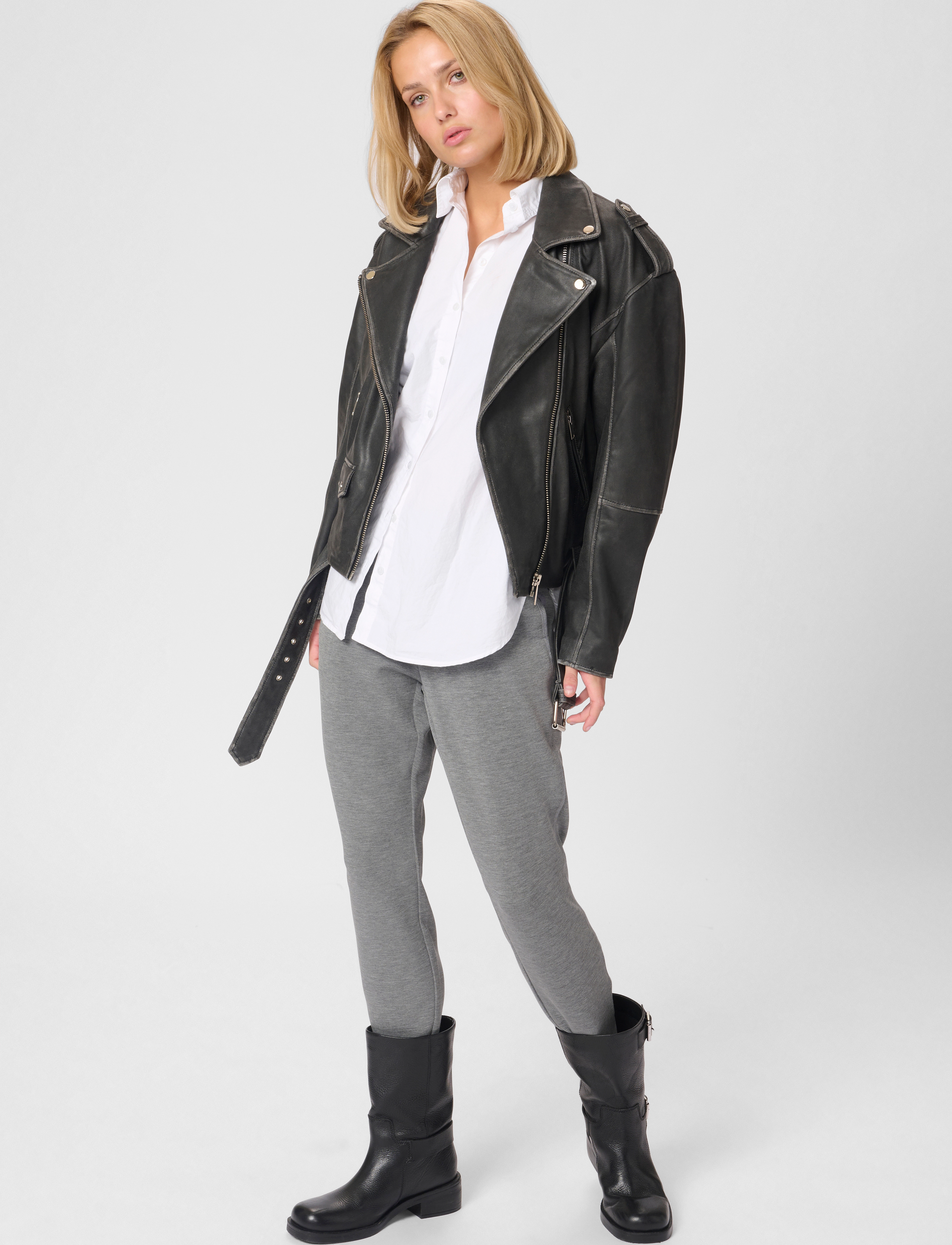 My Essential Wardrobe - 22 THE SWEAT PANT - bottoms - dark grey melange - 3