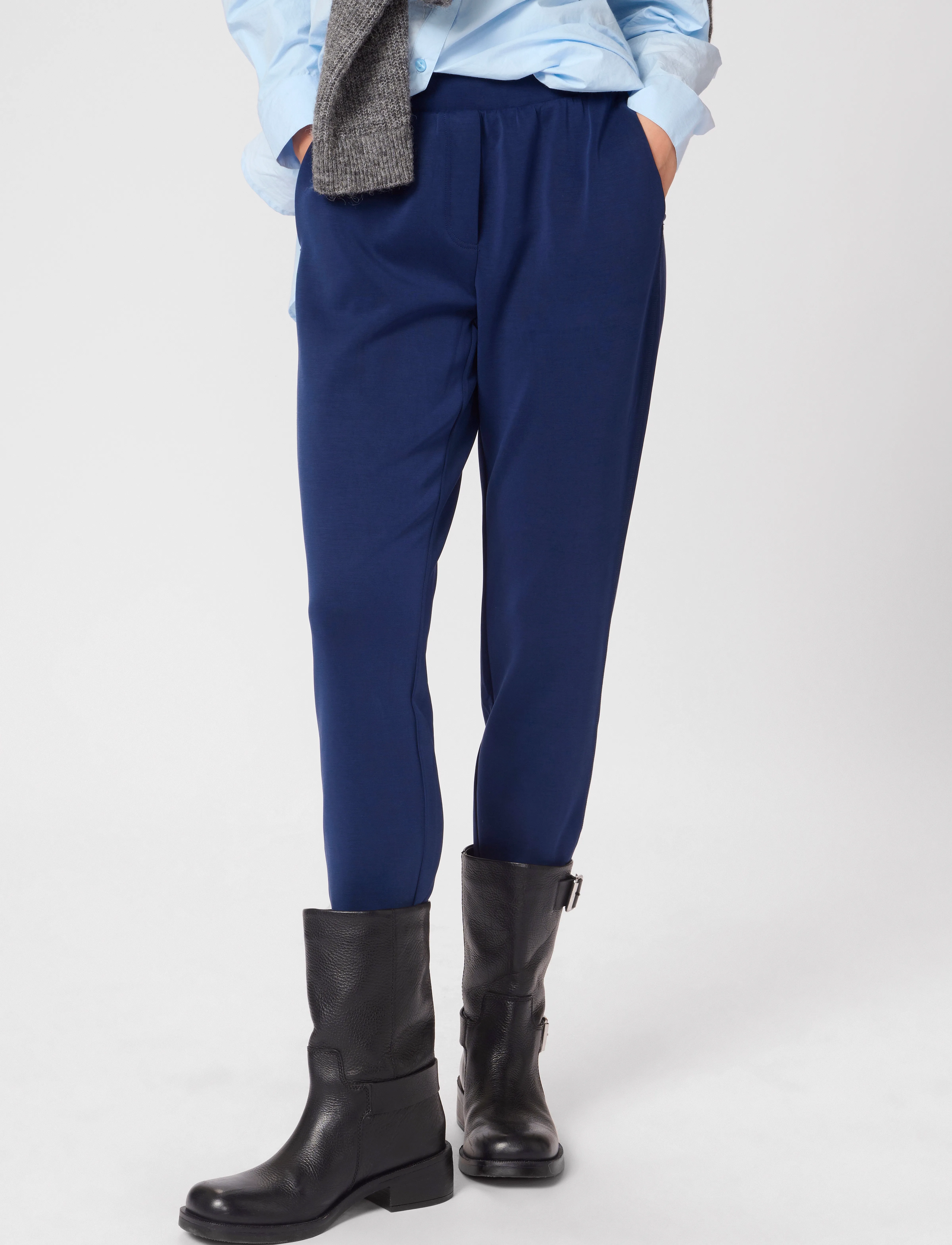 22 The Sweat Pant