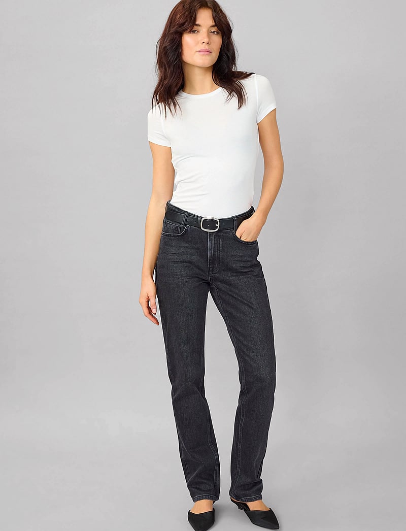 My Essential Wardrobe - 16 THE MODAL TEE - t-shirts - bright white - 0