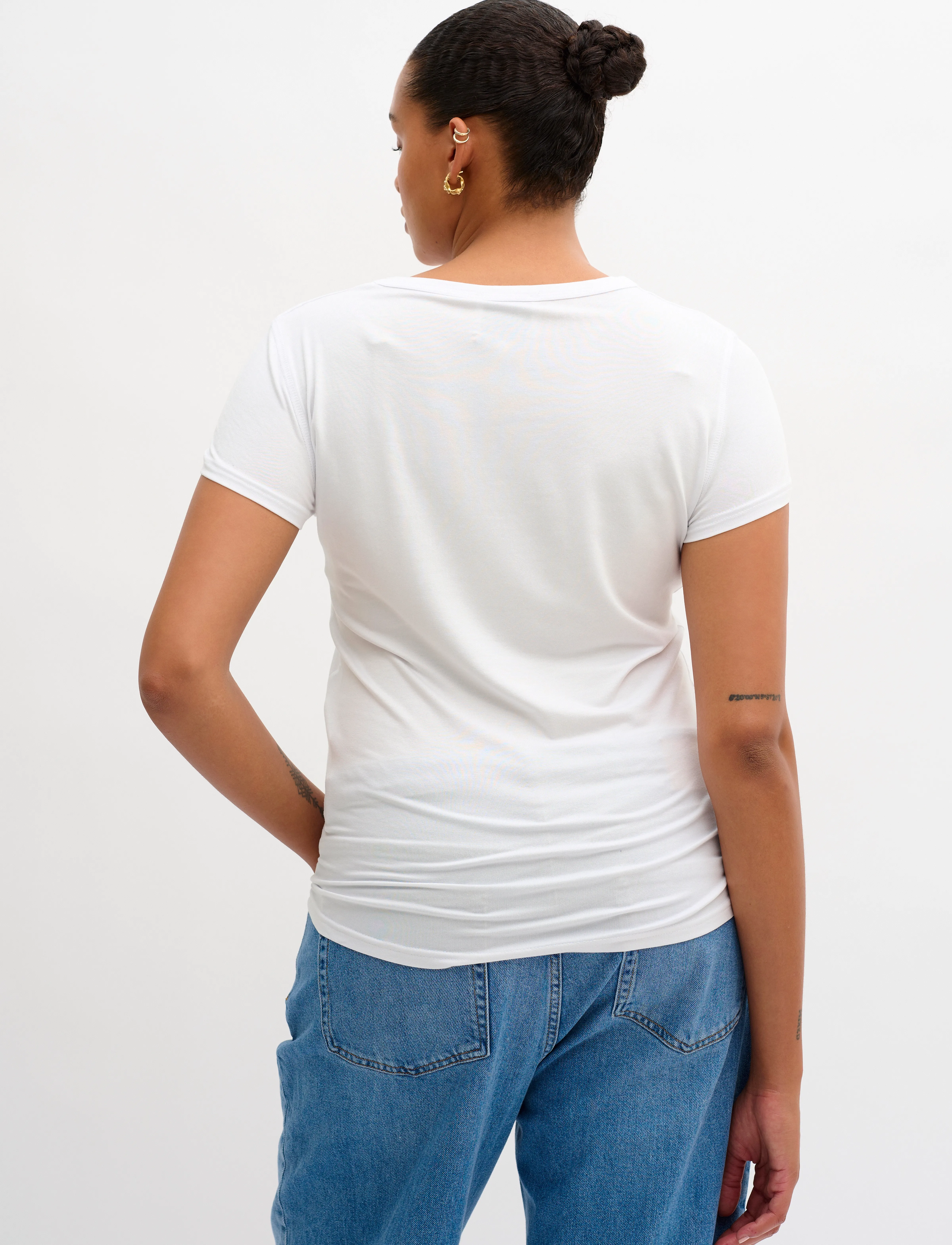 My Essential Wardrobe - 16 THE MODAL TEE - t-shirts - bright white - 4