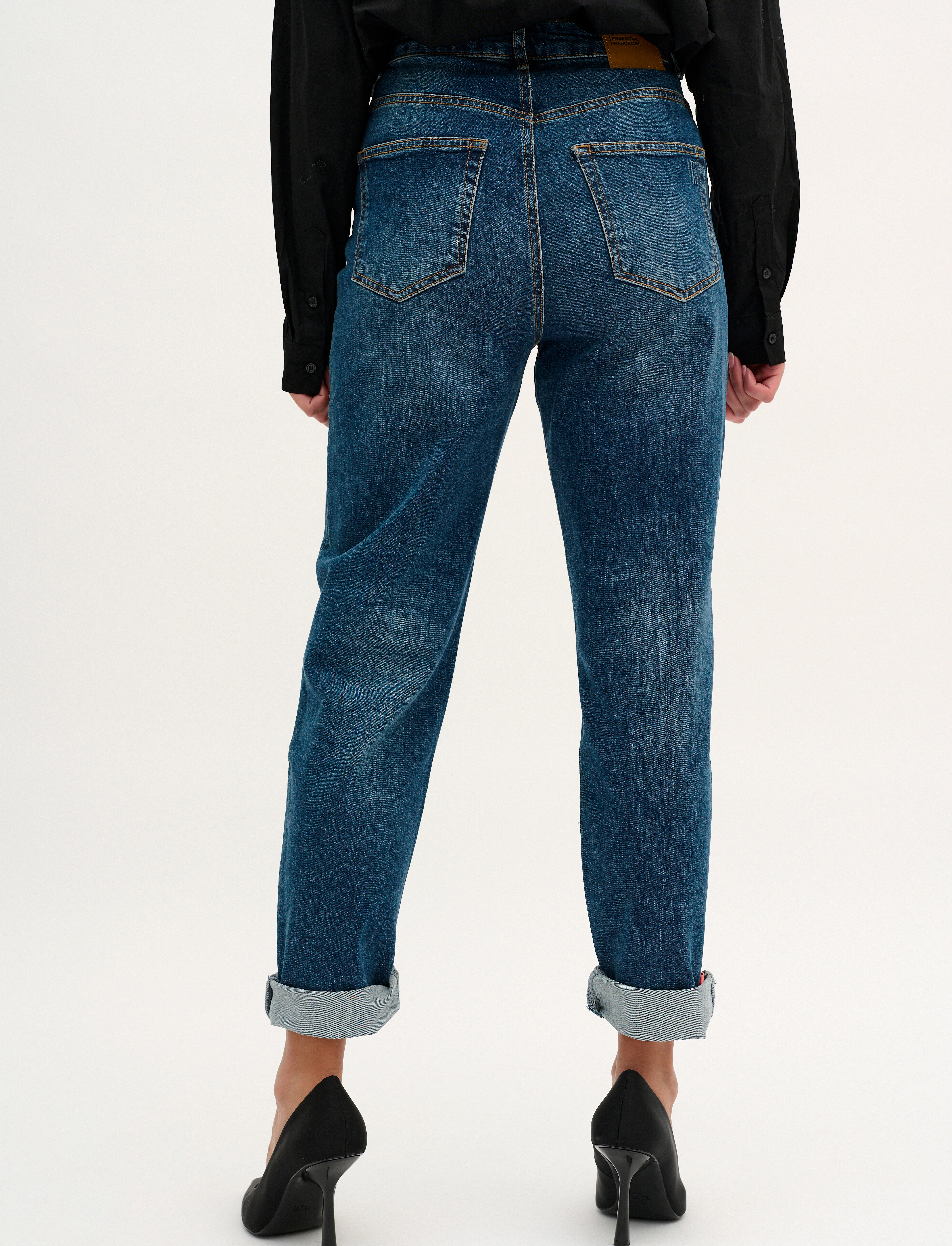 My Essential Wardrobe - 34 THE MOM 107 XHIGH STRAIGHT Y - proste dżinsy - medium blue retro wash - 4