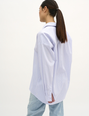 My Essential Wardrobe - 03 THE SHIRT - langermede skjorter - light blue striped - 4