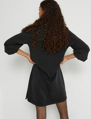 My Essential Wardrobe - MWElle Dress - midi-kleider - black - 4