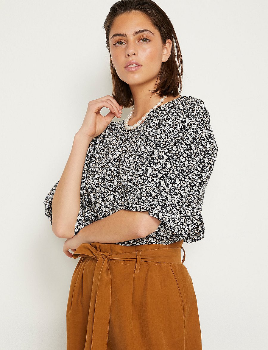 My Essential Wardrobe - MWMalia Blouse - langärmelige blusen - black flower print - 0