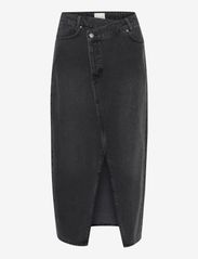 My Essential Wardrobe - MWLouis Wrap 123 Skirt - džinsiniai sijonai - black wash - 0