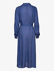 My Essential Wardrobe - CristaMw Long Dress - overhemdjurken - victoria blue dot print - 2