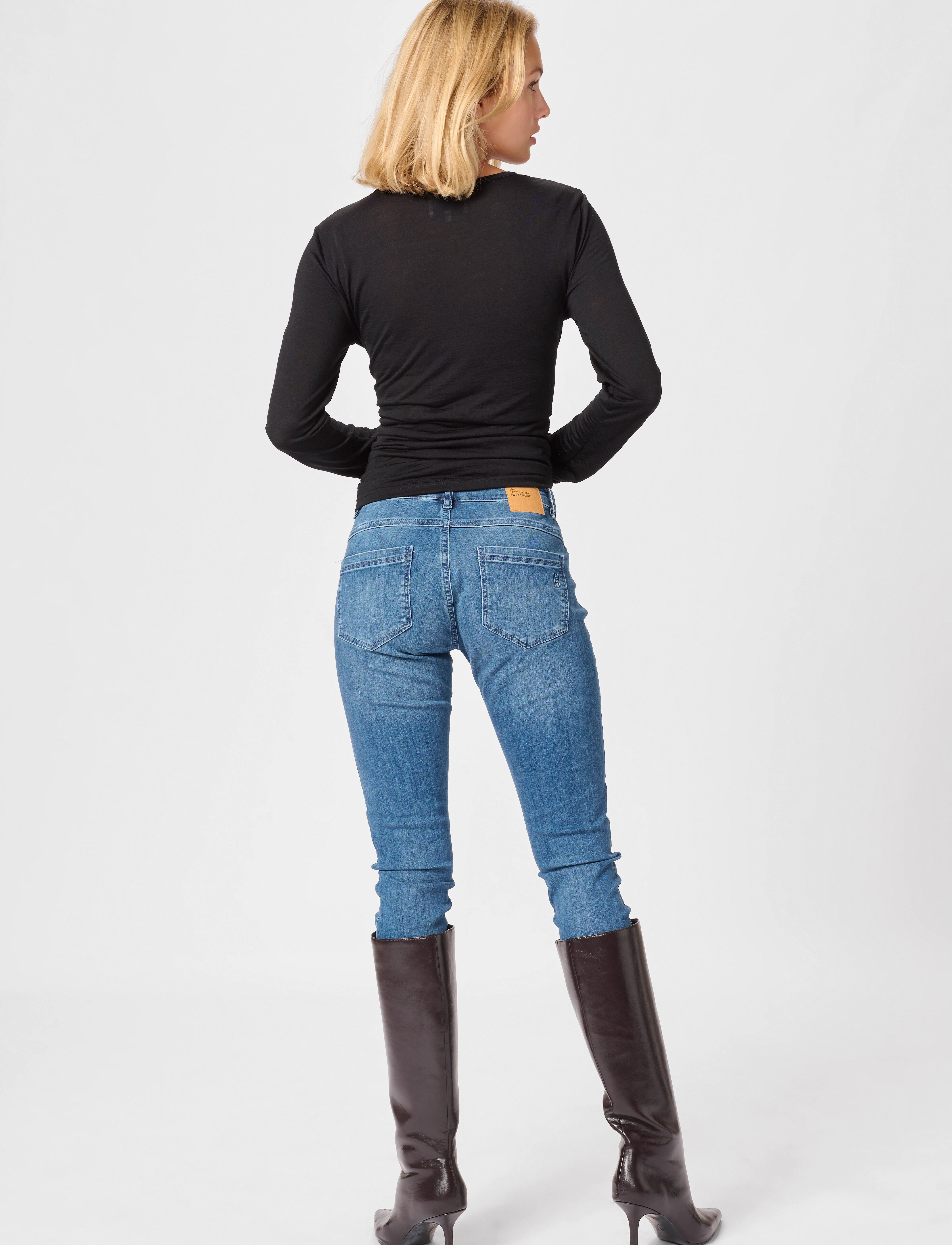 My Essential Wardrobe - 10 THE ONECK LONG SLEEVE - black - 4
