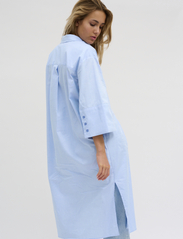 My Essential Wardrobe - MinnaMW Long Shirt Dress - overhemdjurken - della robbia blue - 6