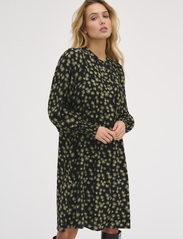 My Essential Wardrobe - MerleMW Dress - midi dresses - dusty olive print - 2