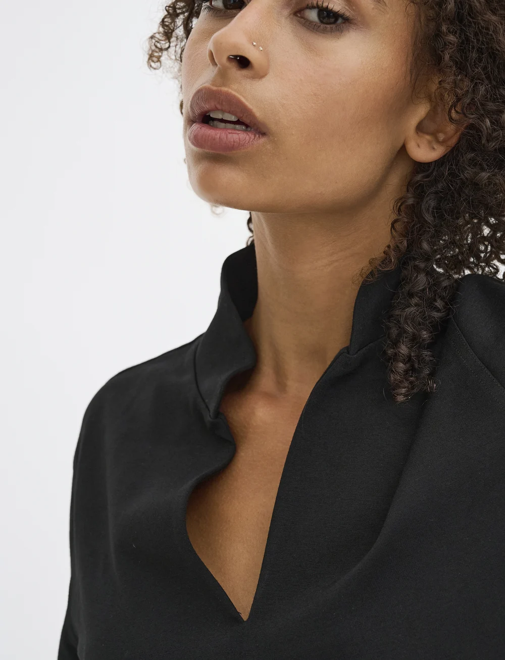 My Essential Wardrobe - LanaMW Boxy Blouse - langærmede bluser - black - 5