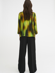 My Essential Wardrobe - MariaMW Blouse - langærmede bluser - kelp forest green aop - 4