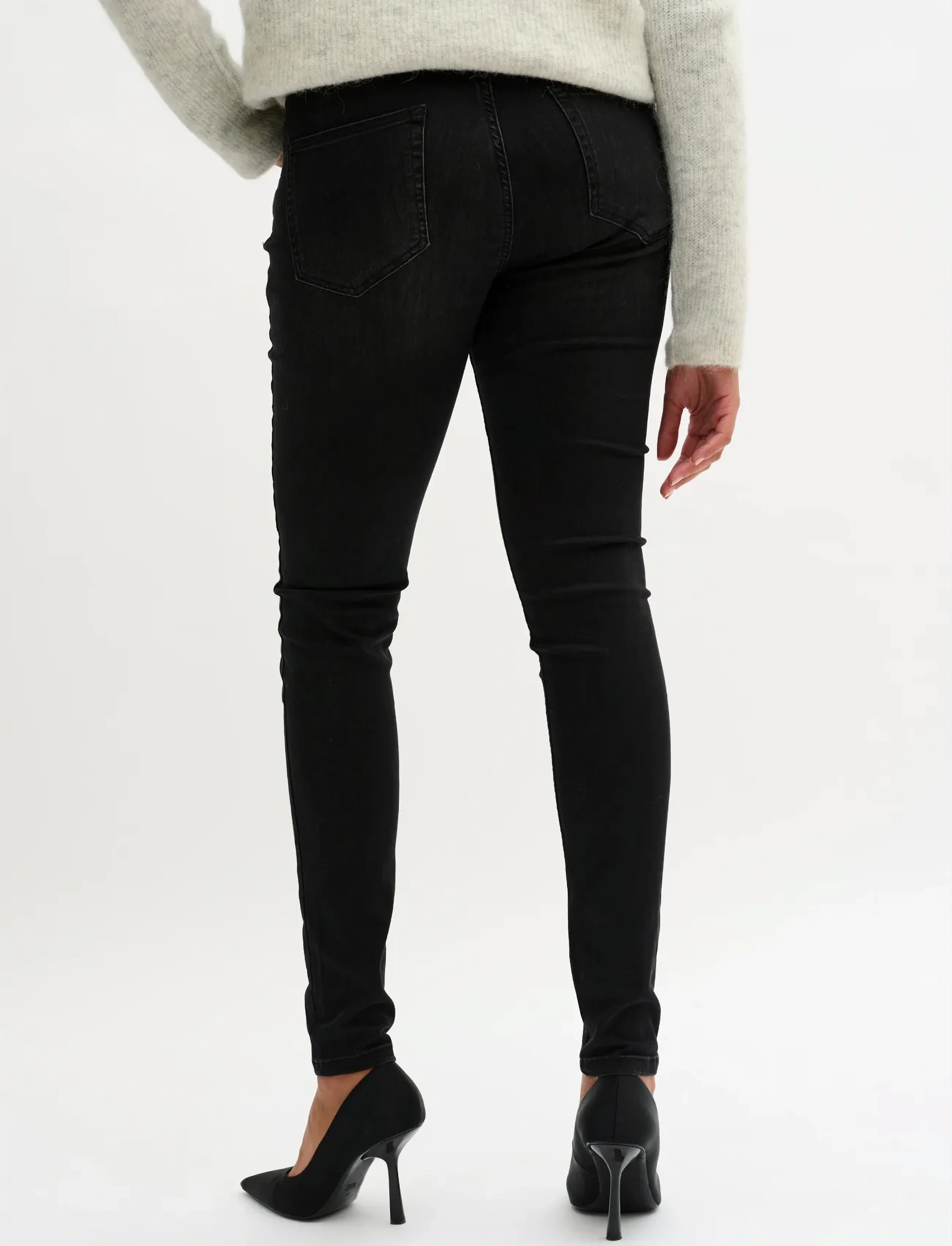 My Essential Wardrobe - 39 THE NORA HIGH 100 SLIM Y - slim jeans - black wash - 5