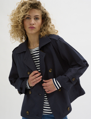 My Essential Wardrobe - MiraMW Short Trenchcoat - spring jackets - total eclipse - 2