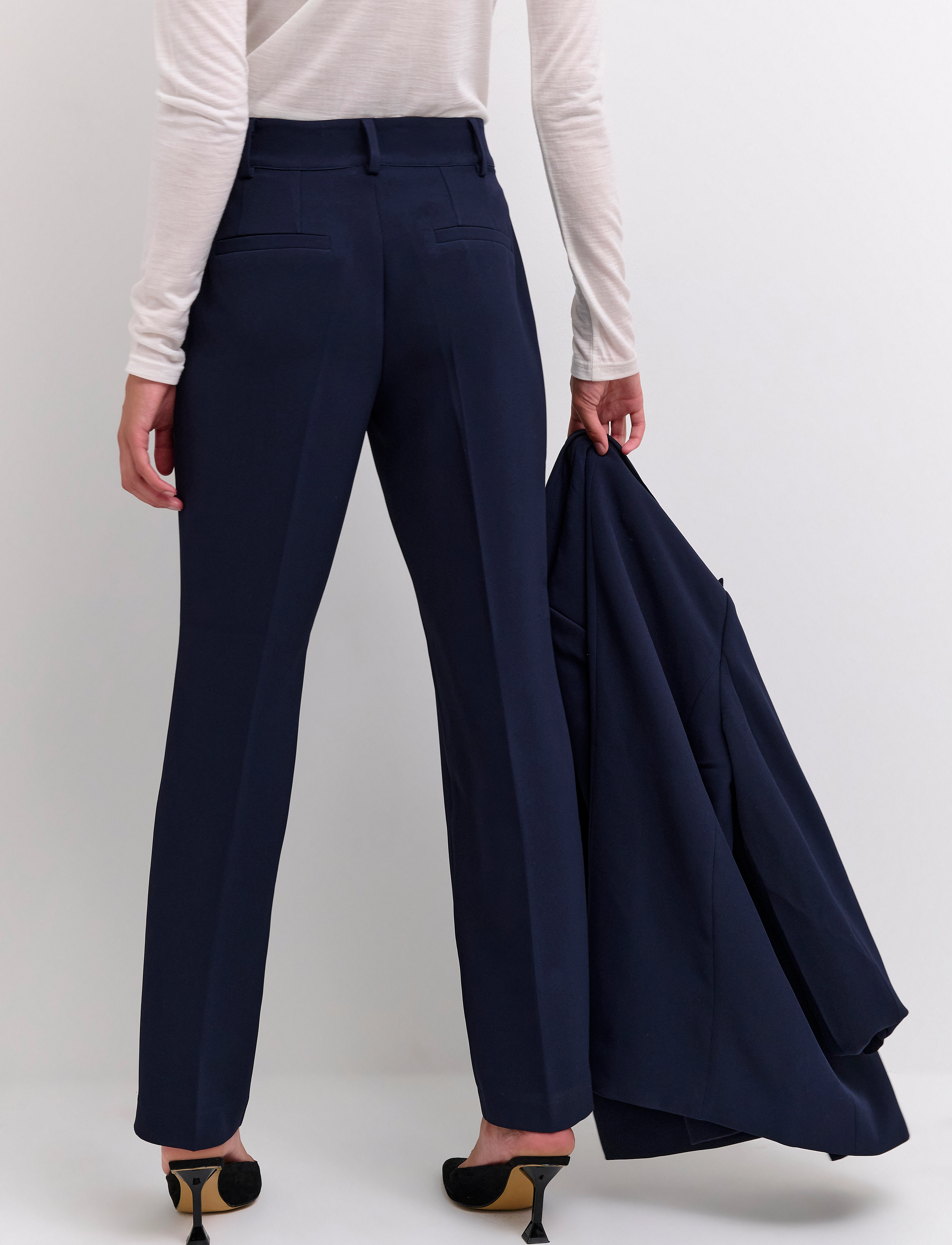 My Essential Wardrobe - 26 THE TAILORED STRAIGHT PANT - habitbukser - baritone blue - 5