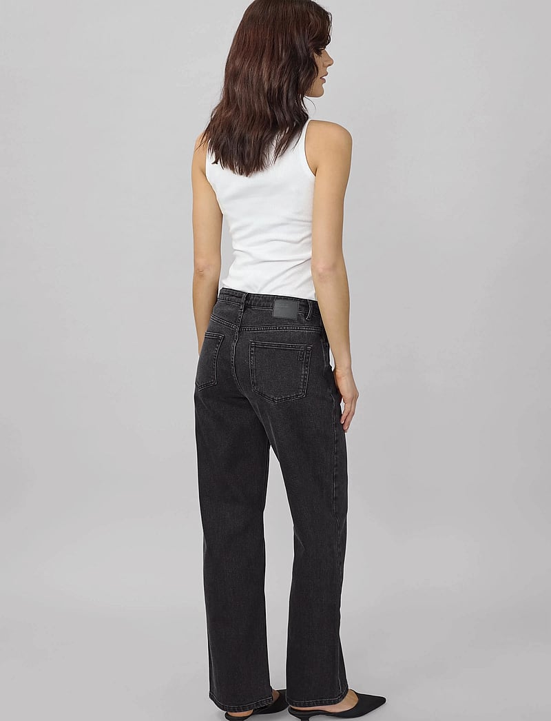 My Essential Wardrobe - 05 THE LOUIS 139 HIGH WIDE - hosen mit weitem bein - black retro wash - 4