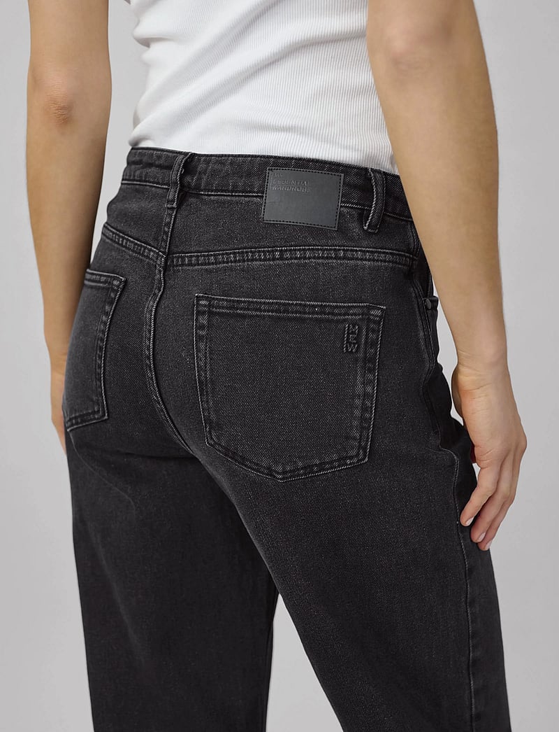 My Essential Wardrobe - 05 THE LOUIS 139 HIGH WIDE - hosen mit weitem bein - black retro wash - 5
