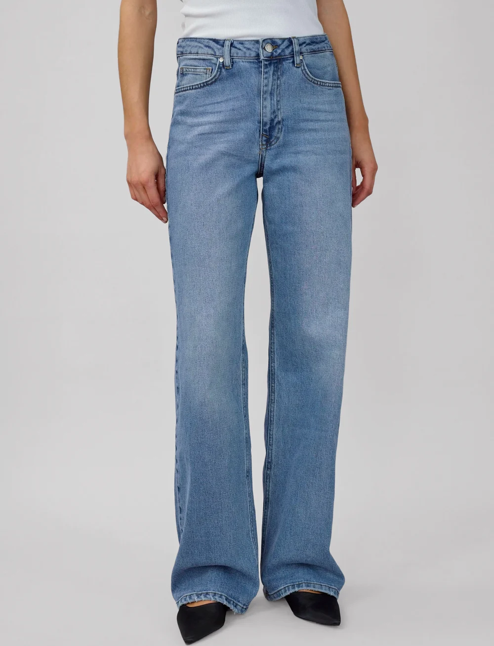 My Essential Wardrobe - 05 THE LOUIS 139 HIGH WIDE - wide leg jeans - medium blue retro wash - 0