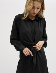 My Essential Wardrobe - HiloMW Knot Dress - skjortekjoler - black - 5