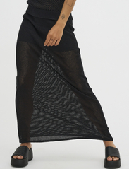 My Essential Wardrobe - AvaMW Knit Skirt - maksihameet - black - 2